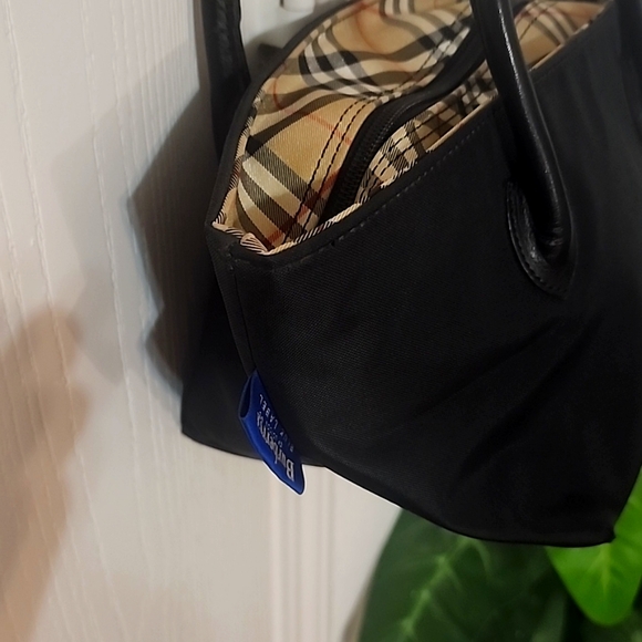 Burberry Black Mini Bag - Picture 5 of 10